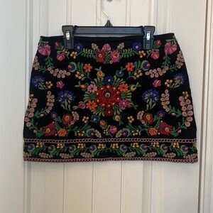 ZARA Embroidered Mini Skirt XS